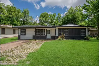 1209 E Lovers Lane, Arlington, TX 76010 - Photo 1