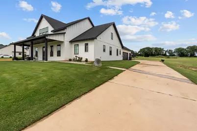204 Zebrastone Way, Poolville, TX 76487 - Photo 33