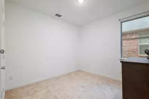 221 Ardsley Ln, Princeton, TX 75407 - Photo 5