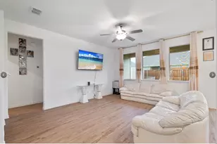 221 Ardsley Ln, Princeton, TX 75407 - Photo 11