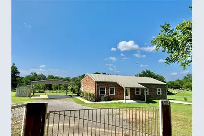 340 Lynch Bend Road, Springtown, TX 76082 - Photo 1