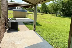 340 Lynch Bend Rd, Springtown, TX 76082 - Photo 13
