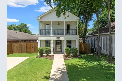 1231 Bagby Avenue, Waco, TX 76706 - Photo 1