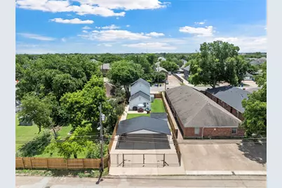 1231 Bagby Avenue, Waco, TX 76706 - Photo 33
