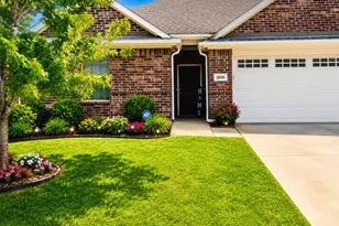 2605 Centurion Rd, Glenn Heights, TX 75154 - Photo 1