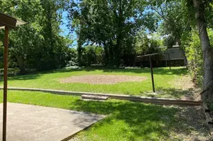 626 Kessler Blvd, Sherman, TX 75092 - Photo 19