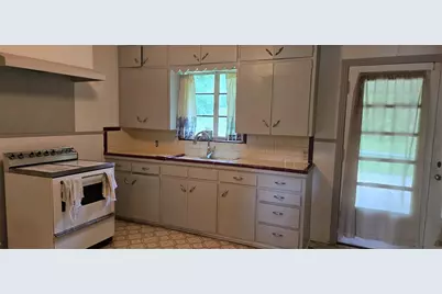 626 Kessler Boulevard, Sherman, TX 75092 - Photo 9