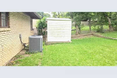 626 Kessler Boulevard, Sherman, TX 75092 - Photo 15