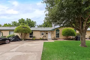 1032 Pleasant Valley Ln, Arlington, TX 76015 - Photo 3