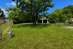 4015 Shadrack Dr, Dallas, TX 75212 - Photo 11