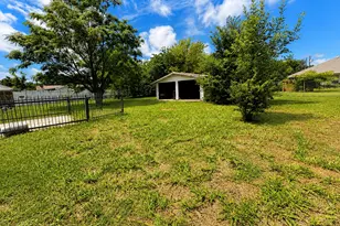 4015 Shadrack Dr, Dallas, TX 75212 - Photo 13