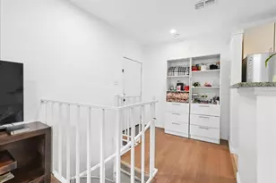 7660 Skillman St, Dallas, TX 75231 - Photo 15