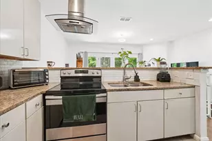 7660 Skillman St, Dallas, TX 75231 - Photo 9