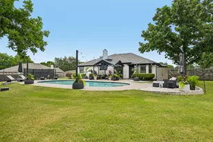 911 High Point Dr, Midlothian, TX 76065 - Photo 25