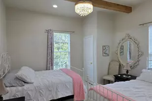 401 E Chestnut St, Denison, TX 75021 - Photo 9