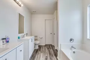 6701 Kinross Dr, Arlington, TX 76002 - Photo 7