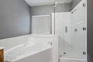 413 Creekside Dr, Anna, TX 75409 - Photo 11