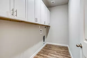 3306 Cedar St, Greenville, TX 75401 - Photo 11