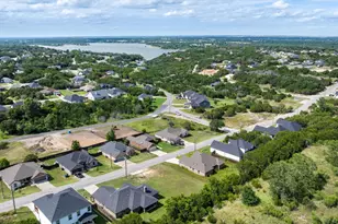 2123 Christine Dr, Granbury, TX 76048 - Photo 33