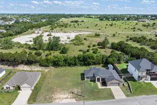 2123 Christine Dr, Granbury, TX 76048 - Photo 31