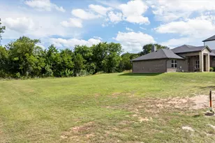 2123 Christine Dr, Granbury, TX 76048 - Photo 27