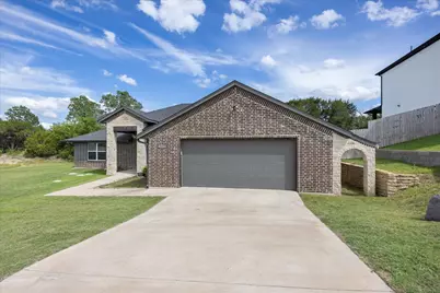 2123 Christine Drive, Granbury, TX 76048 - Photo 3