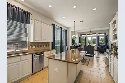 6702 Lake Meadow Drive, Sachse, TX 75048 - Photo 9