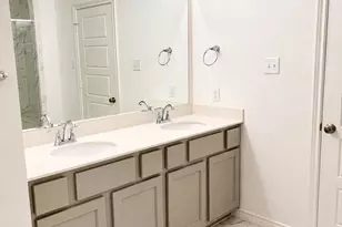 2825 Stanley Ave, Fort Worth, TX 76110 - Photo 7