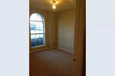 2201 Silverthorn Lane, Flower Mound, TX 75028 - Photo 5