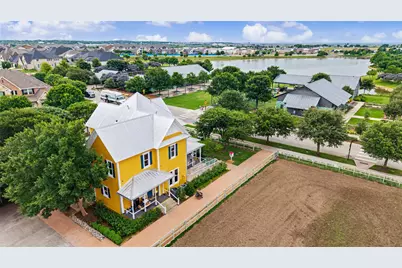 605 Fenceline Drive, Argyle, TX 76226 - Photo 39
