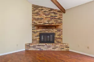 213 Bowie Ln, Hewitt, TX 76643 - Photo 7