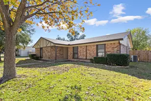 213 Bowie Ln, Hewitt, TX 76643 - Photo 3