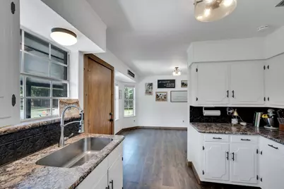 605 W 3rd Street, Maypearl, TX 76064 - Photo 13