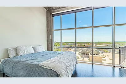 1001 Belleview Street #1002, Dallas, TX 75215 - Photo 11