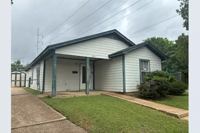 200 S Williams Street, Fort Worth, TX 76104 - Photo 1