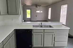 200 S Williams St, Fort Worth, TX 76104 - Photo 7