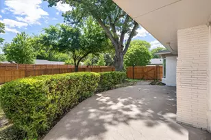 706 W Five Mile Pkwy, Dallas, TX 75224 - Photo 33