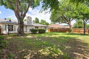 706 W Five Mile Pkwy, Dallas, TX 75224 - Photo 39
