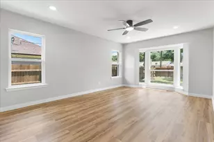 706 W Five Mile Pkwy, Dallas, TX 75224 - Photo 15