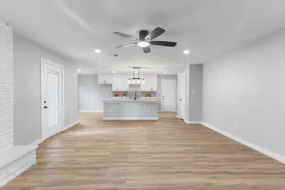 706 W Five Mile Parkway, Dallas, TX 75224 - Photo 11