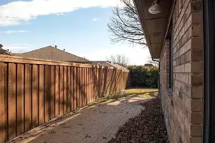 1100 Wimbledon Ln, Plano, TX 75075 - Photo 17