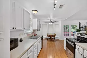 1704 N Bent Tree Trail, Grand Prairie, TX 75052 - Photo 7