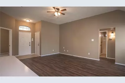 1512 Manitoba Lane, Glenn Heights, TX 75154 - Photo 9