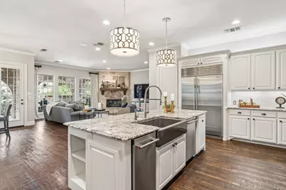2601 Sir Castor Court, Lewisville, TX 75056 - Photo 11