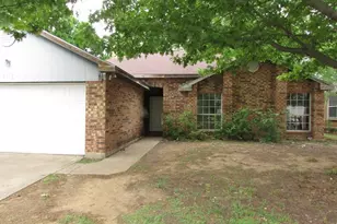 8337 Cloverglen Ln, Fort Worth, TX 76123 - Photo 3