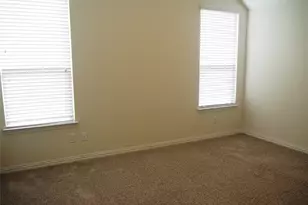 14832 Rocky Face Ln, Fort Worth, TX 76052 - Photo 17