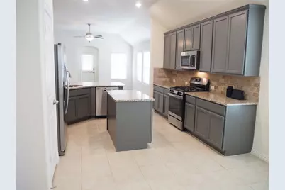 14832 Rocky Face Lane, Fort Worth, TX 76052 - Photo 7