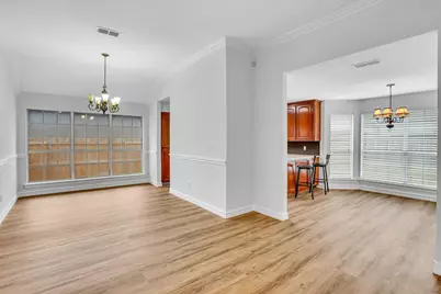 428 Shelby Drive, Burleson, TX 76028 - Photo 5
