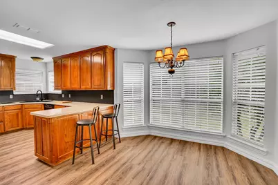 428 Shelby Drive, Burleson, TX 76028 - Photo 7