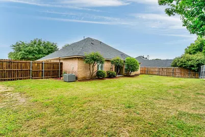428 Shelby Drive, Burleson, TX 76028 - Photo 15